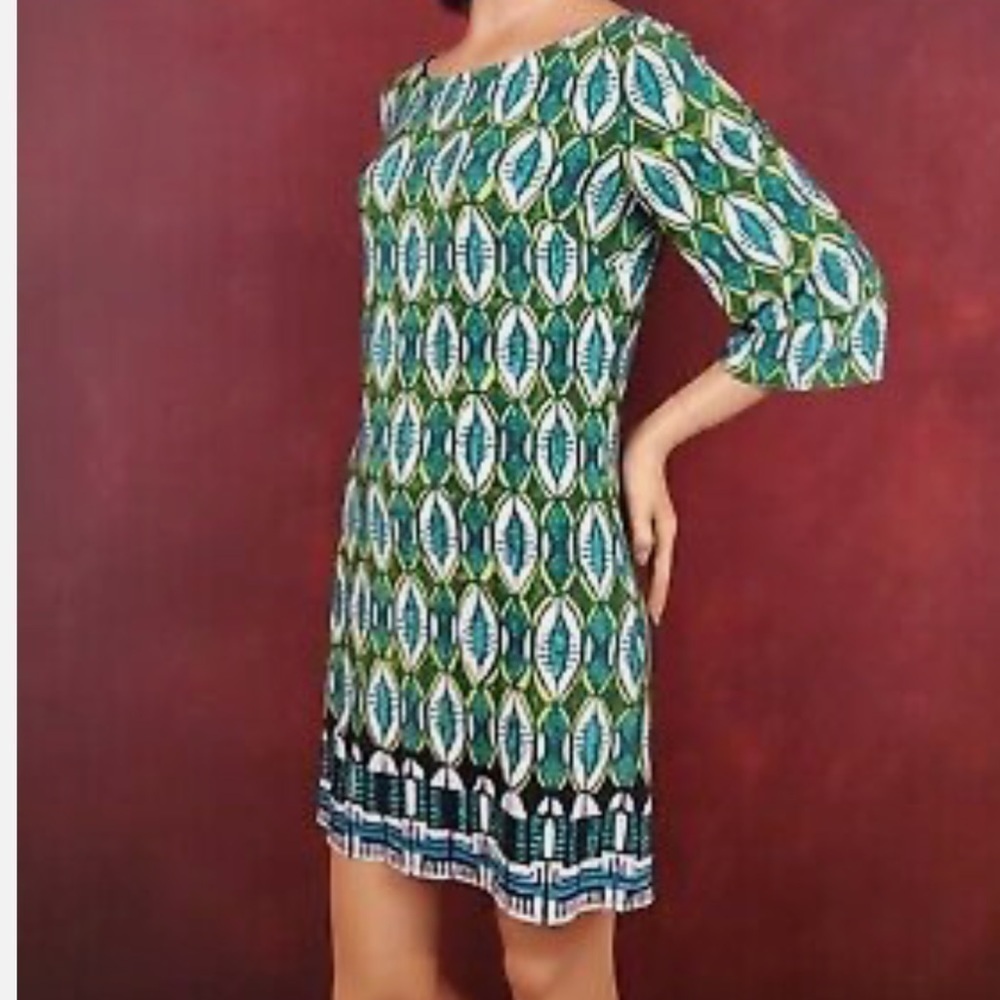 LAUNDRY by Shelli Segal Shift Dress Size Small
